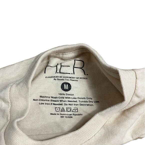 H.E.R T-Shirt Adult M Beige Floral Gabriella Sarmiento R&B Artist Portrait Art - Picture 3 of 7